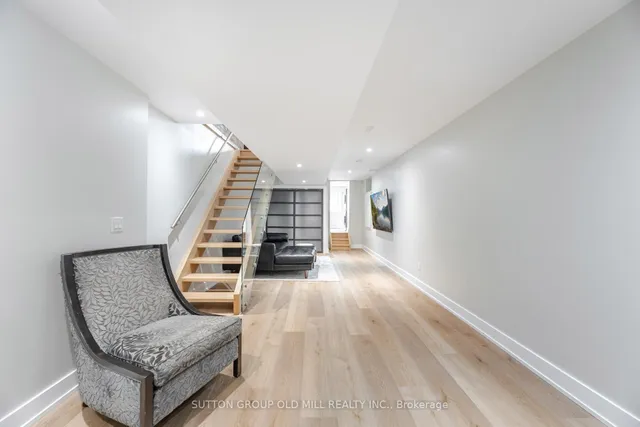 Additional image 17 of 87 Mackay Ave