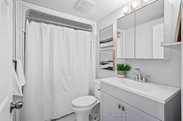 Additional image 17 of 78 West 3rd St