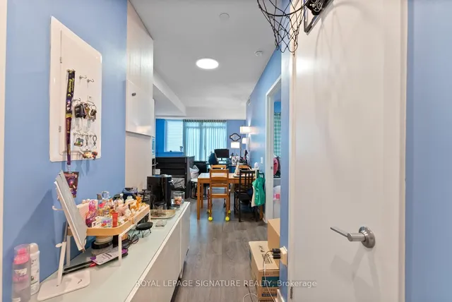 Additional image 2 of 115 Blue Jays Way Unit 806