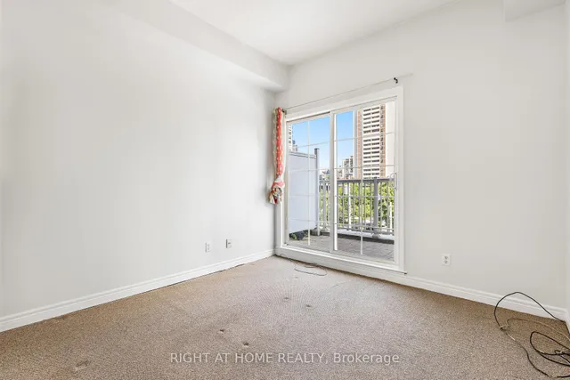 Additional image 27 of 205 Wellesley St Unit 205