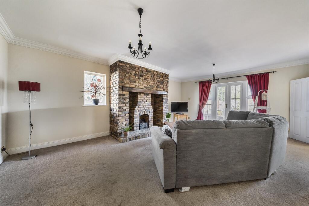 Additional image 9 of Old Watford Road, Bricket Wood, St. Albans