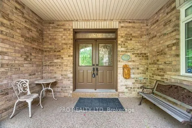 Additional image 4 of 37 Links Lane