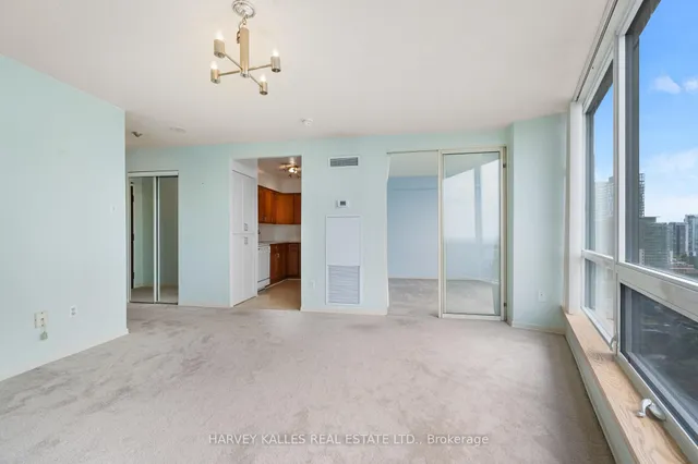 房产图片 11 - 多伦多市贝街1055号2110单元