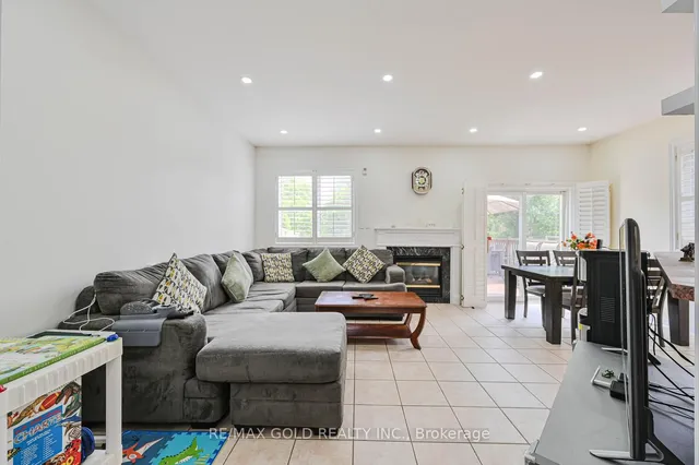 Additional image 10 of 46 Cobblestone Crt