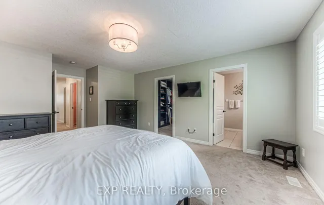 Additional image 19 of 403 Moorlands Cres