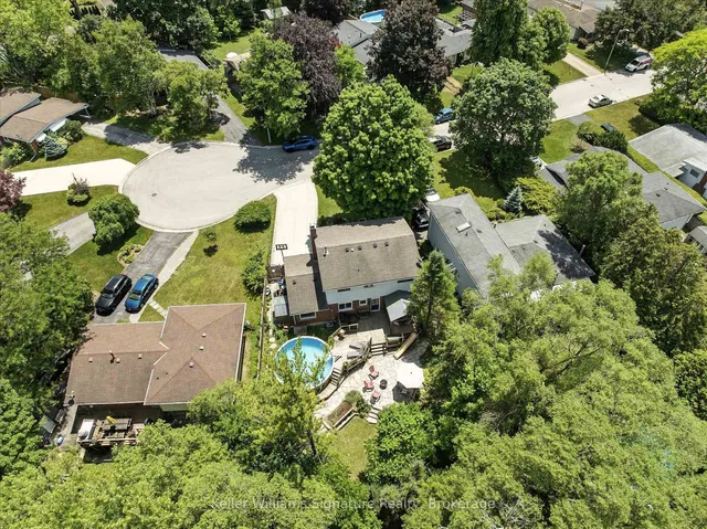 房产图片 42 - 18 Moonglow Pl