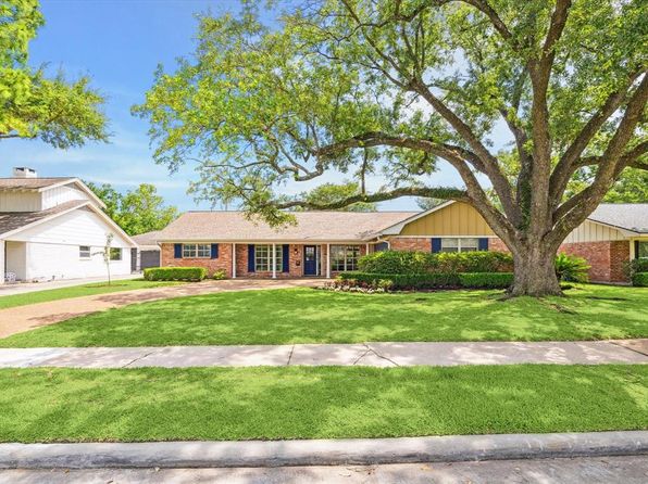 7811 Skyline Dr, Houston, TX 77063