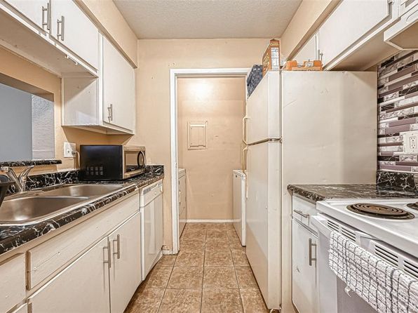12655 Ashford Meadow Dr, Houston, TX 77082