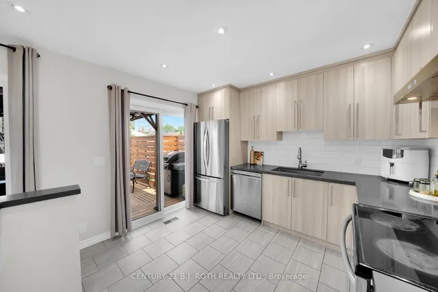 Additional image 10 of 78 PRITCHARD Ave