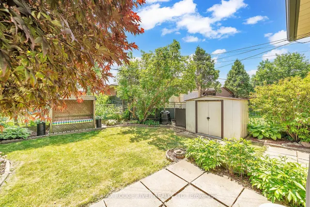 Additional image 30 of 67 Rochman Blvd