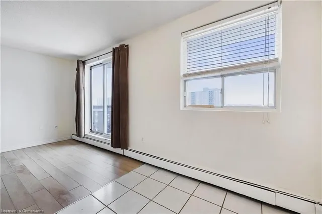 Additional image 15 of 851 Queenston Rd Unit 802