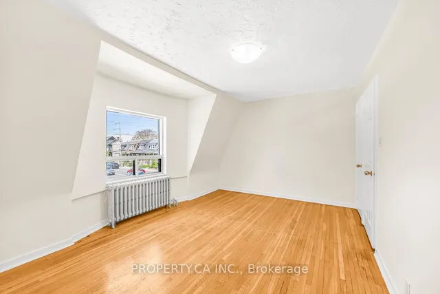 Additional image 18 of 889 Palmerston Ave