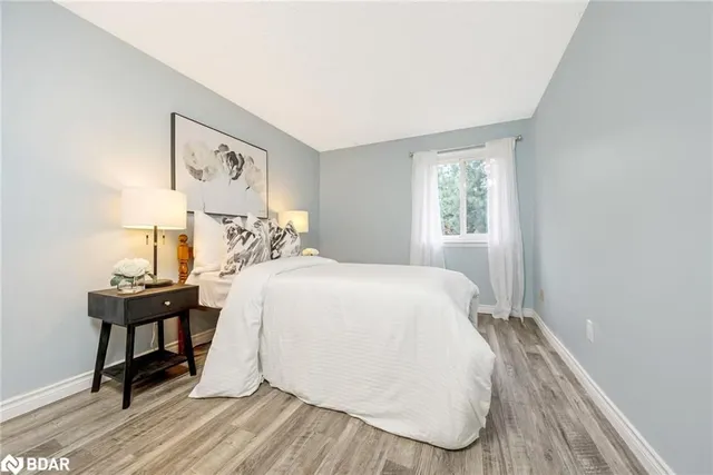 Additional image 23 of 318 Laurier Ave