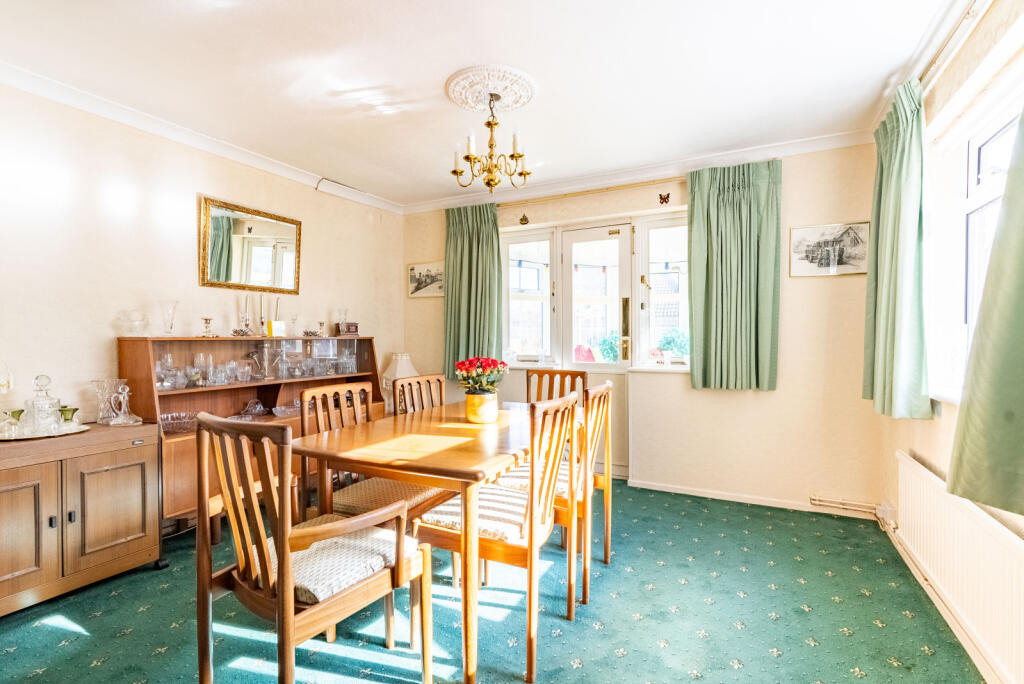 Additional image 5 of Swans Close, St. Albans, Hertfordshire, AL4