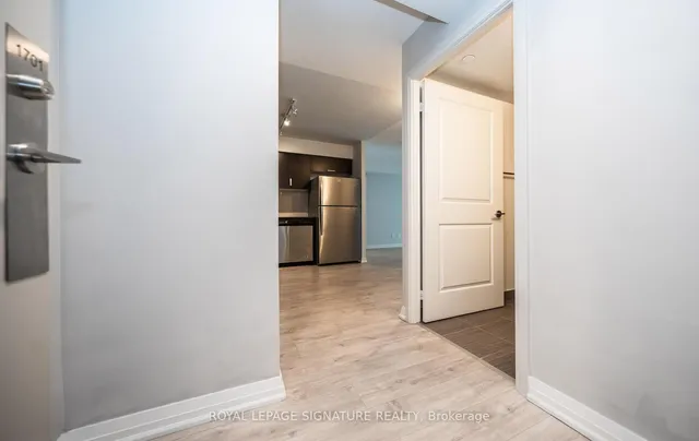 Additional image 8 of 30 Meadowglen Pl Unit 1701