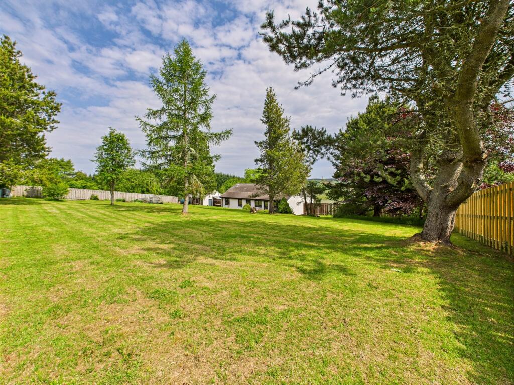 Additional image 31 of Cushnie, Alford, AB33