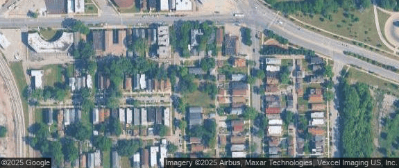 7925 S Coles Ave, Chicago, IL 60617