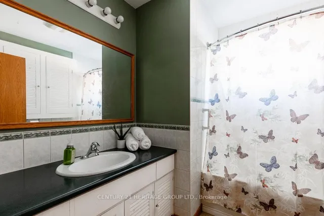 Additional image 25 of 57 Burfield Ave