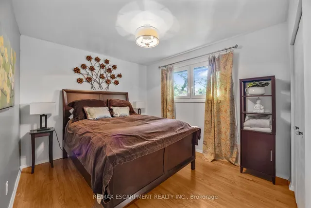 Additional image 12 of 172 Old Ancaster Rd