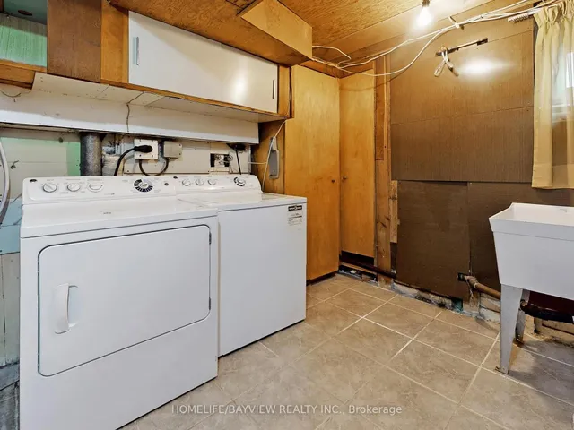 Additional image 37 of 40 Tollerton Ave
