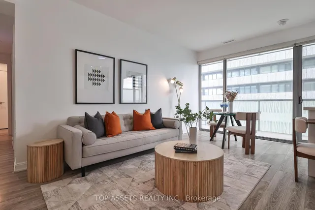 Additional image 8 of 50 Charles St Unit 3707