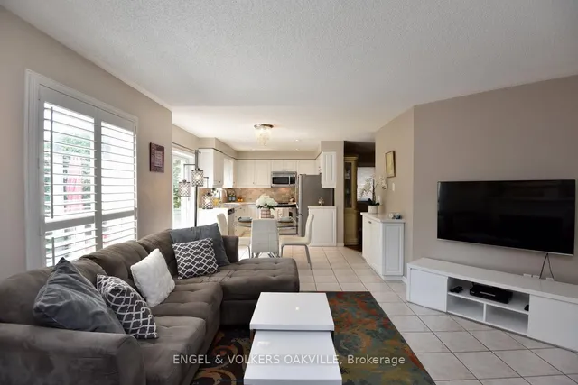 Additional image 9 of 28 Waterwheel Cres