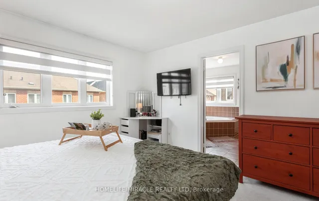 Additional image 31 of 45 Boundbrook Dr