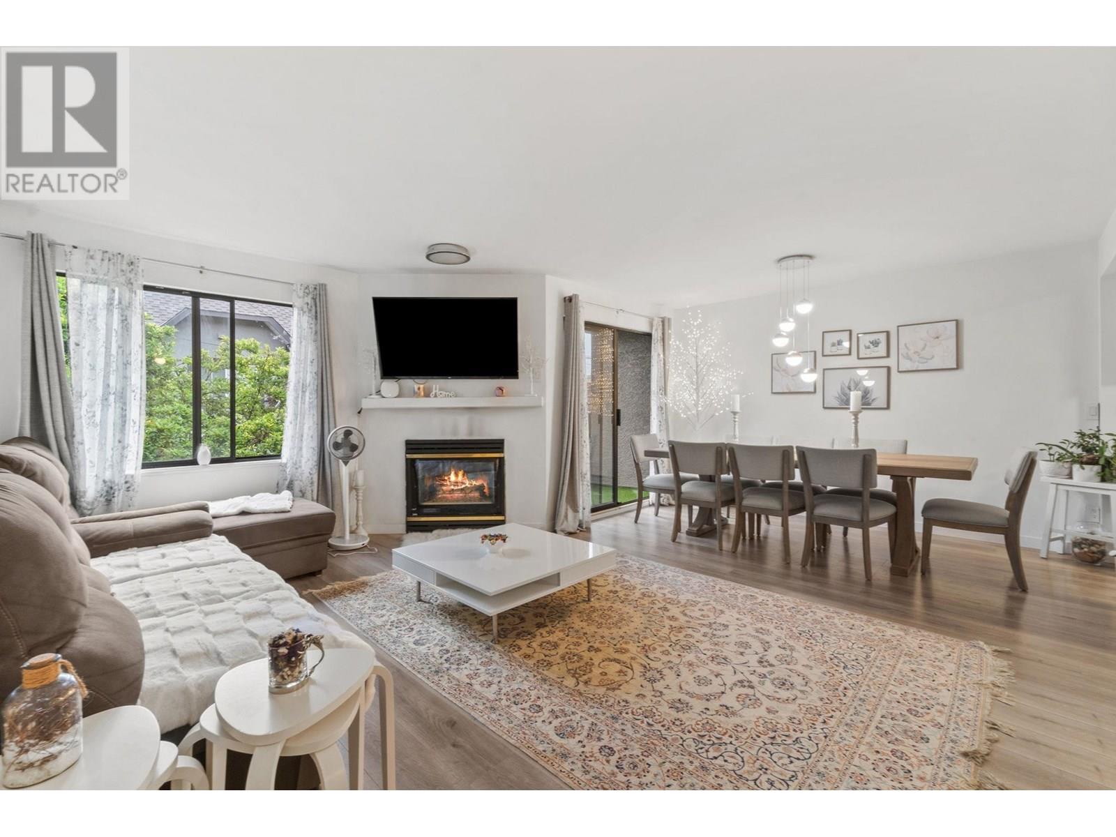 23 2133 ST. GEORGES AVENUE|North Vancouver, British Columbia V7L3K5