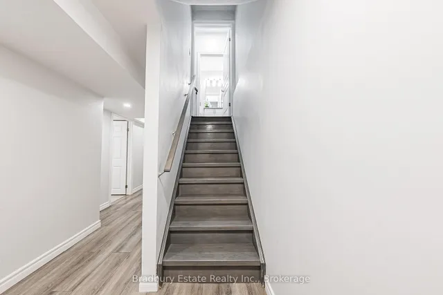 Additional image 25 of 16 Bonhill Blvd