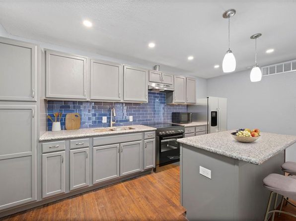 10211 Sugar Branch Dr, Houston, TX 