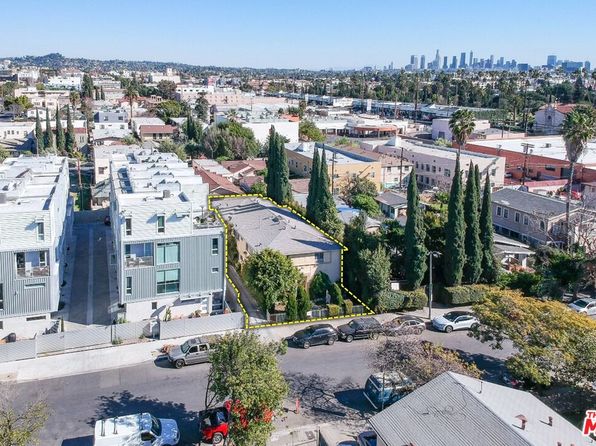 1140 N Beachwood Dr, Los Angeles, CA 90038