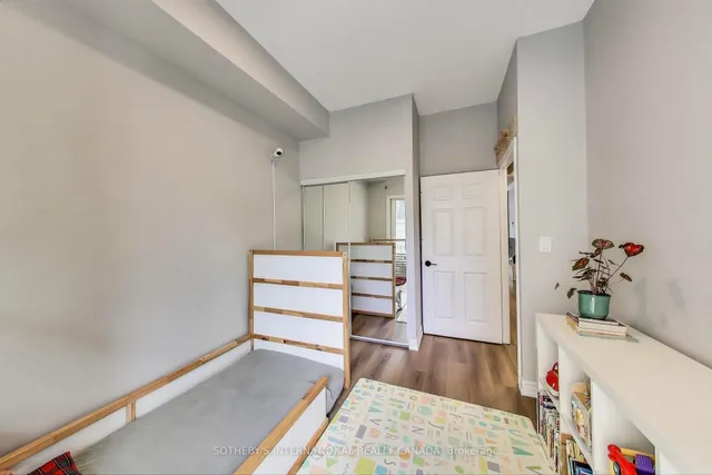 Additional image 13 of 207 Wellesley St Unit 207