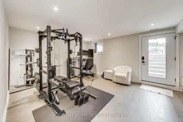 Additional image 26 of 378 CEDARVALE Ave