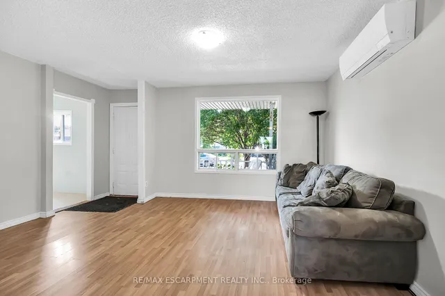 Additional image 8 of 155 Selkirk Ave