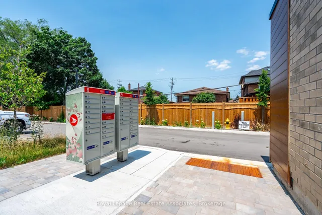 Additional image 47 of 120 Green Gardens Blvd