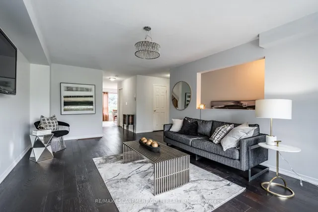 房产图片 7 - 151 Green Rd 单元 26