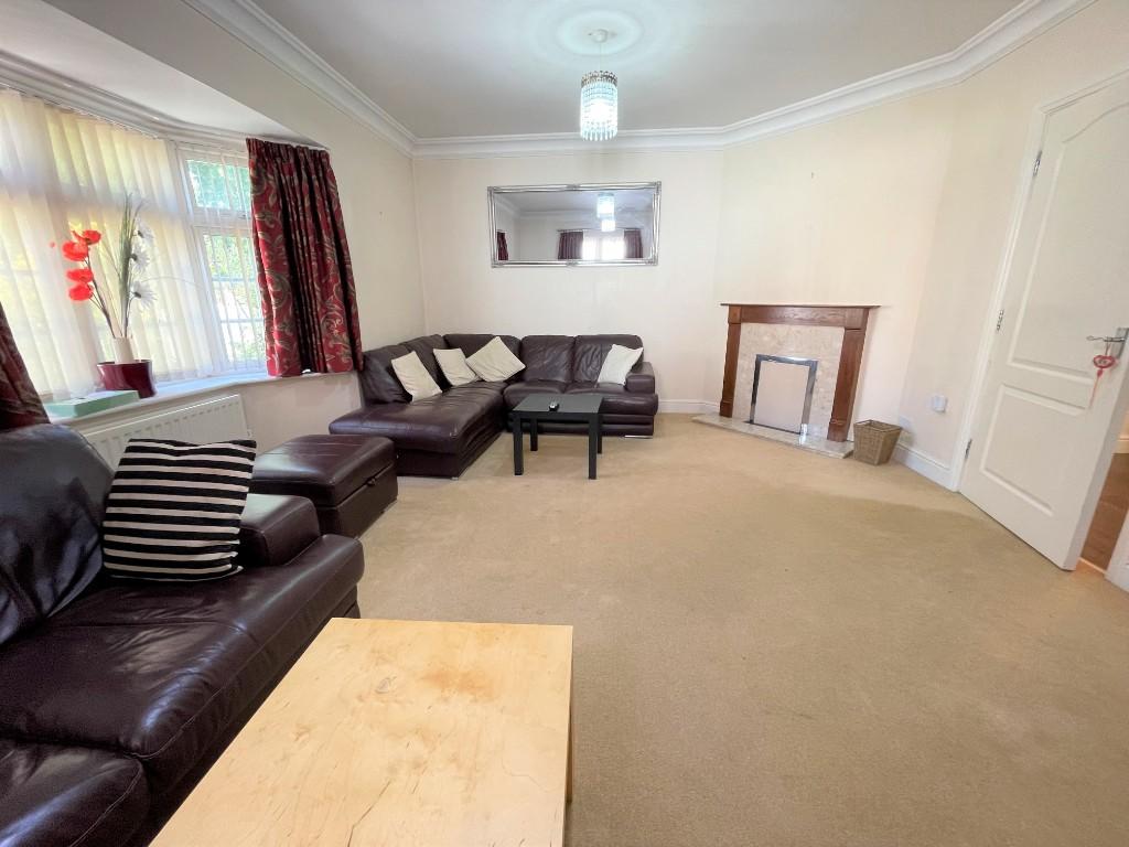 Additional image 4 of Middlepark Drive, Birmingham, B31