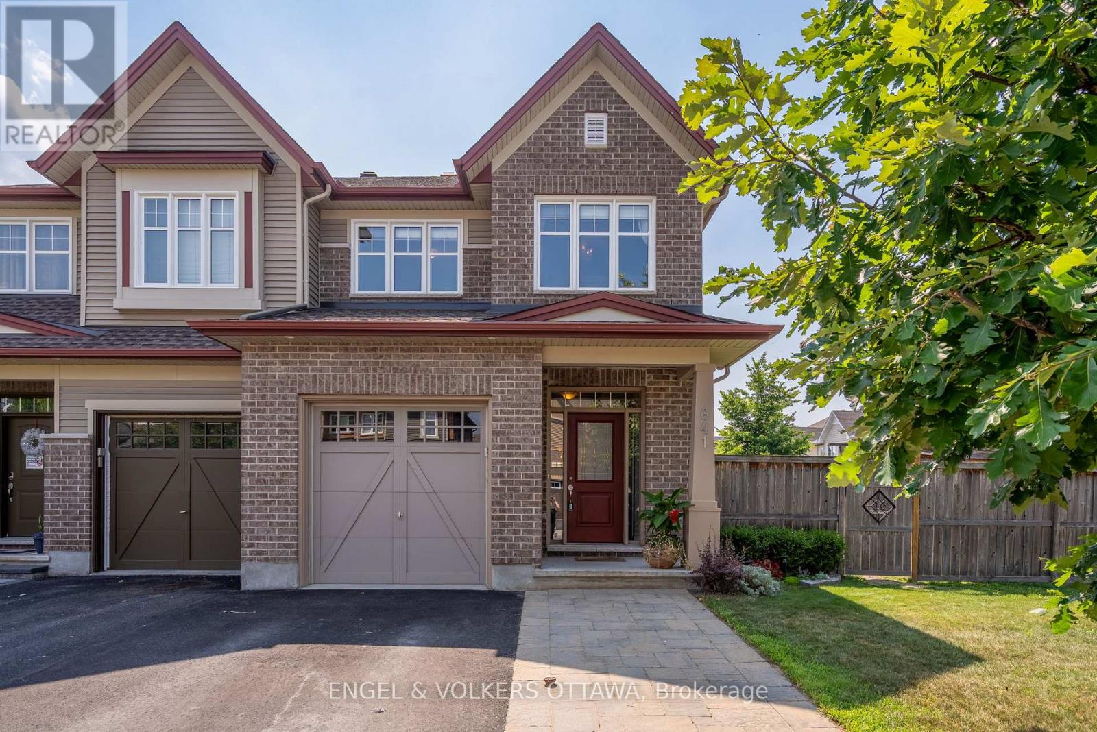 641 WILLOWMERE WAY|Ottawa, Ontario K1T0K1