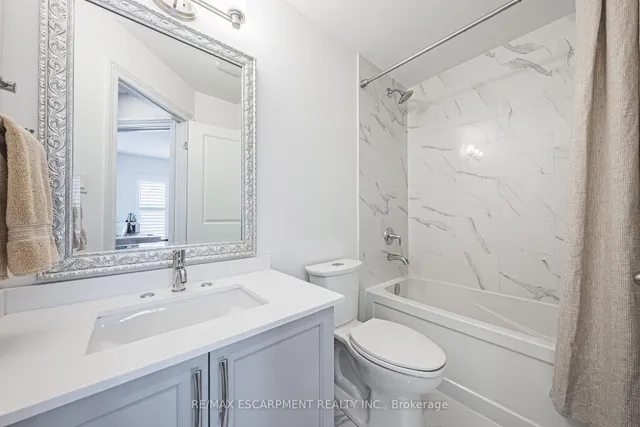 Additional image 35 of 111 Wilson St Unit 6