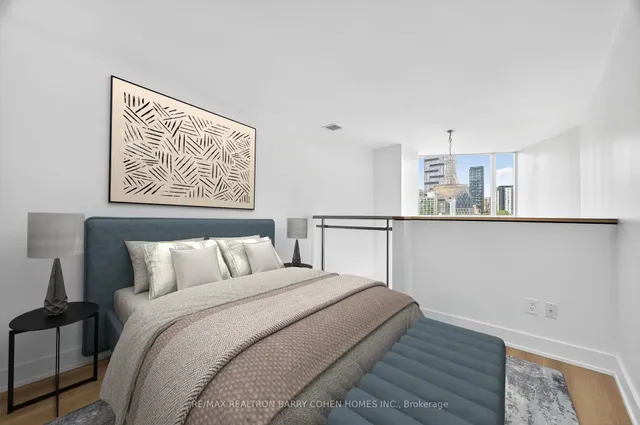 Additional image 14 of 255 Richmond St Unit 814