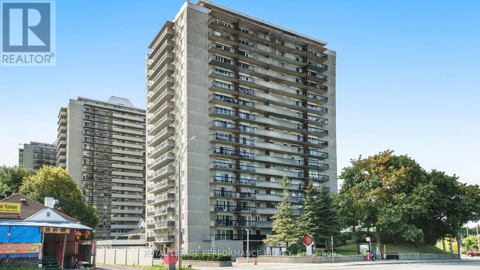 1806 - 158A MCARTHUR AVENUE|Ottawa, Ontario K1L8C9