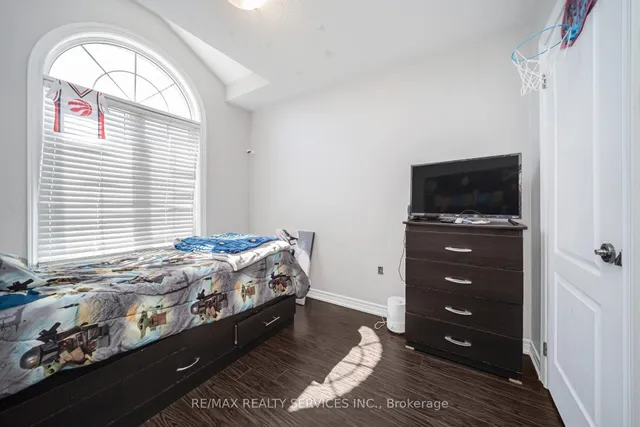 Additional image 27 of 15 Ebury Dr