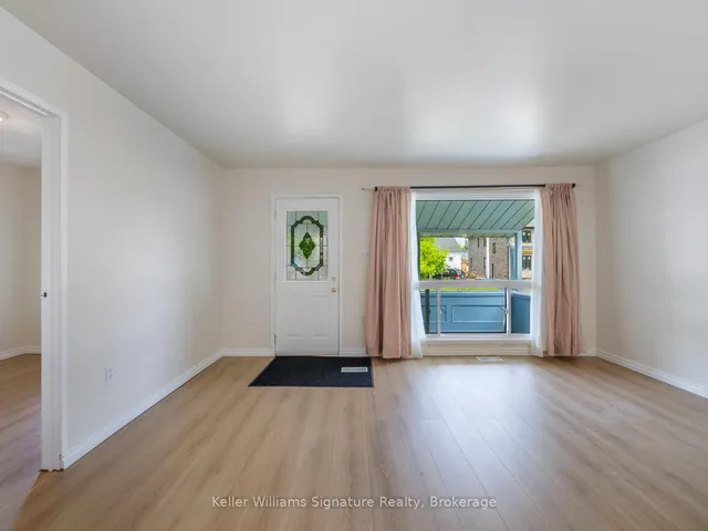 Additional image 5 of 3138 Merritt Ave