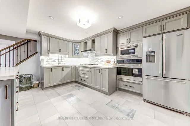 Additional image 33 of 28 Billancourt Cres