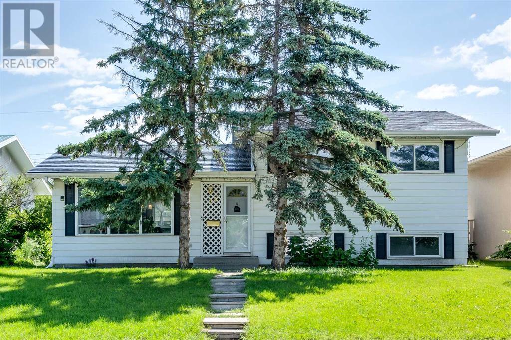 39 Pensacola Close SE|Calgary, Alberta T2A2K5