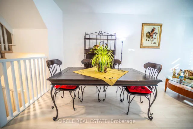 Additional image 13 of 1121 Cooke Blvd Unit 90