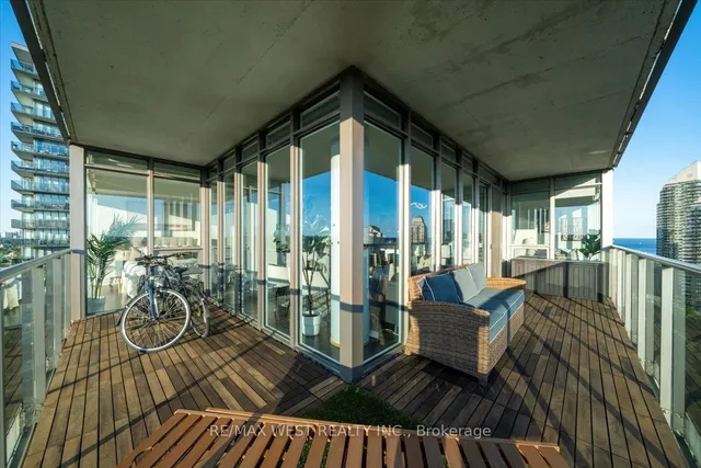 Additional image 19 of 88 Park Lawn Rd Unit 2116