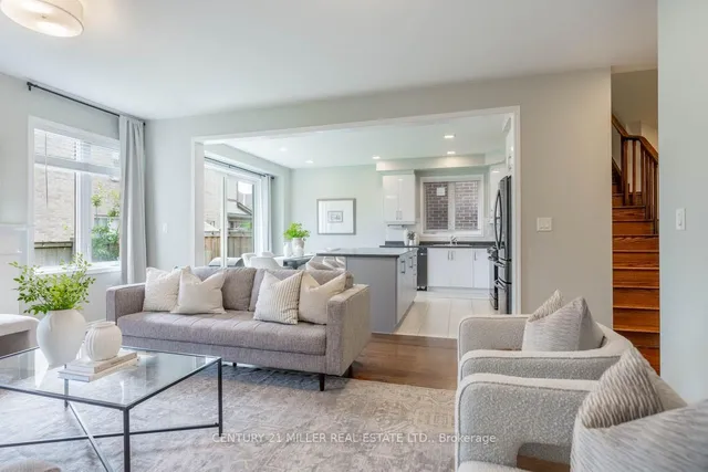 Additional image 15 of 1249 Duignan Cres