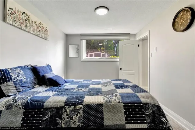 Additional image 23 of 101 Devonglen Dr