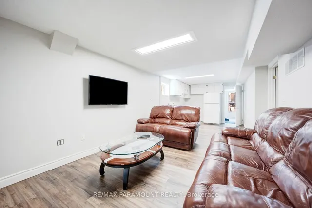 Additional image 32 of 3197 Candela Dr